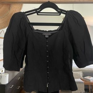 SOMETHING NAVY PUFF SLEEVE TOP